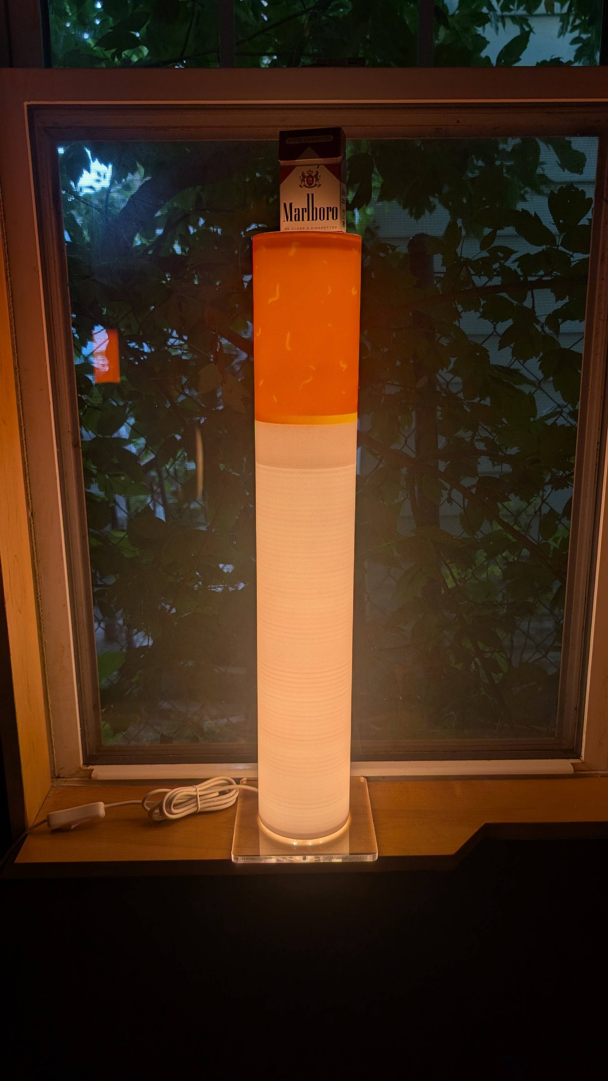 Cigarette Lamp